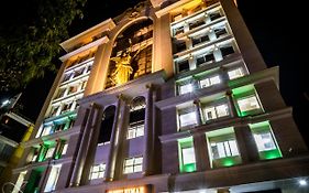 Hotel 360
